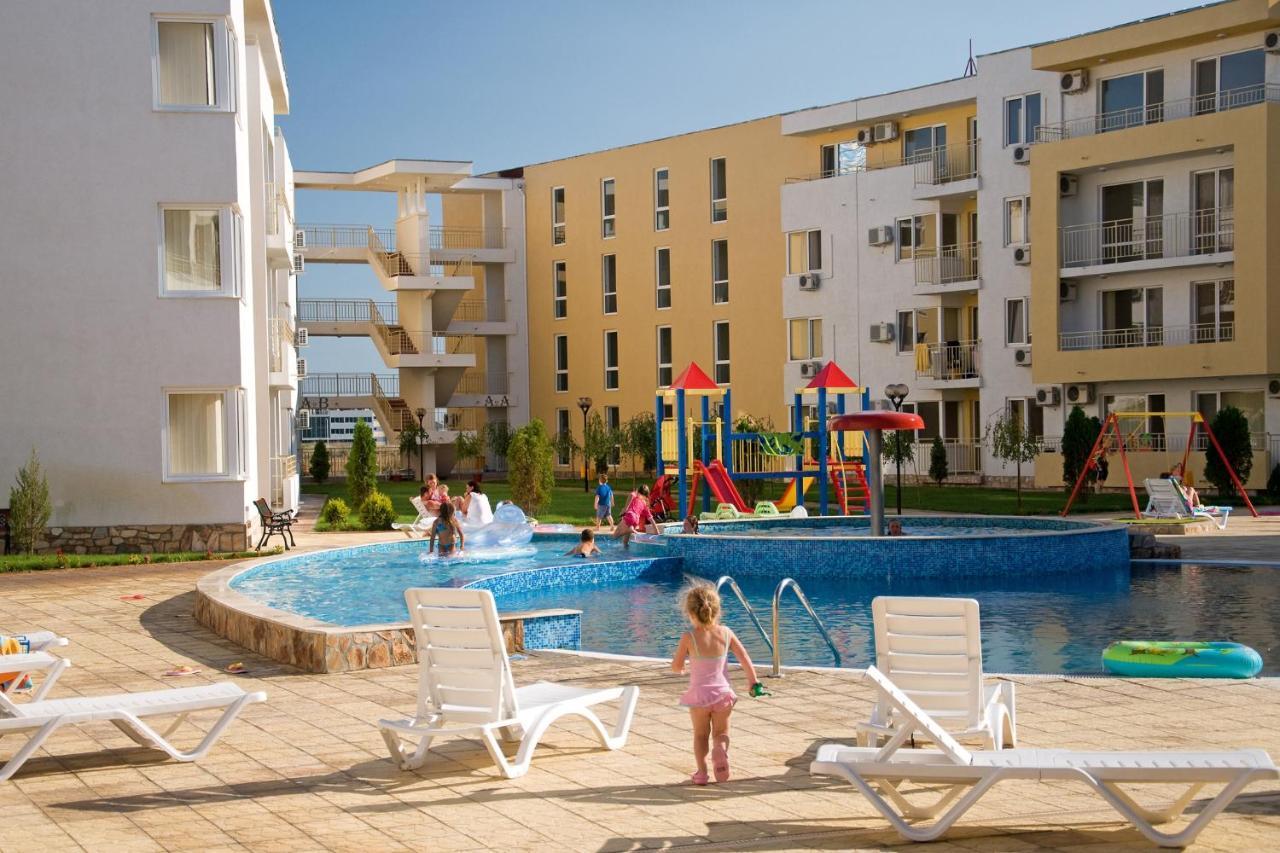 Holiday Apartments Next To Action Aquapark Sunny Beach Exterior photo