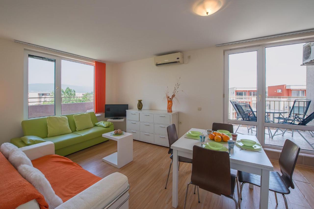 Holiday Apartments Next To Action Aquapark Sunny Beach Exterior photo